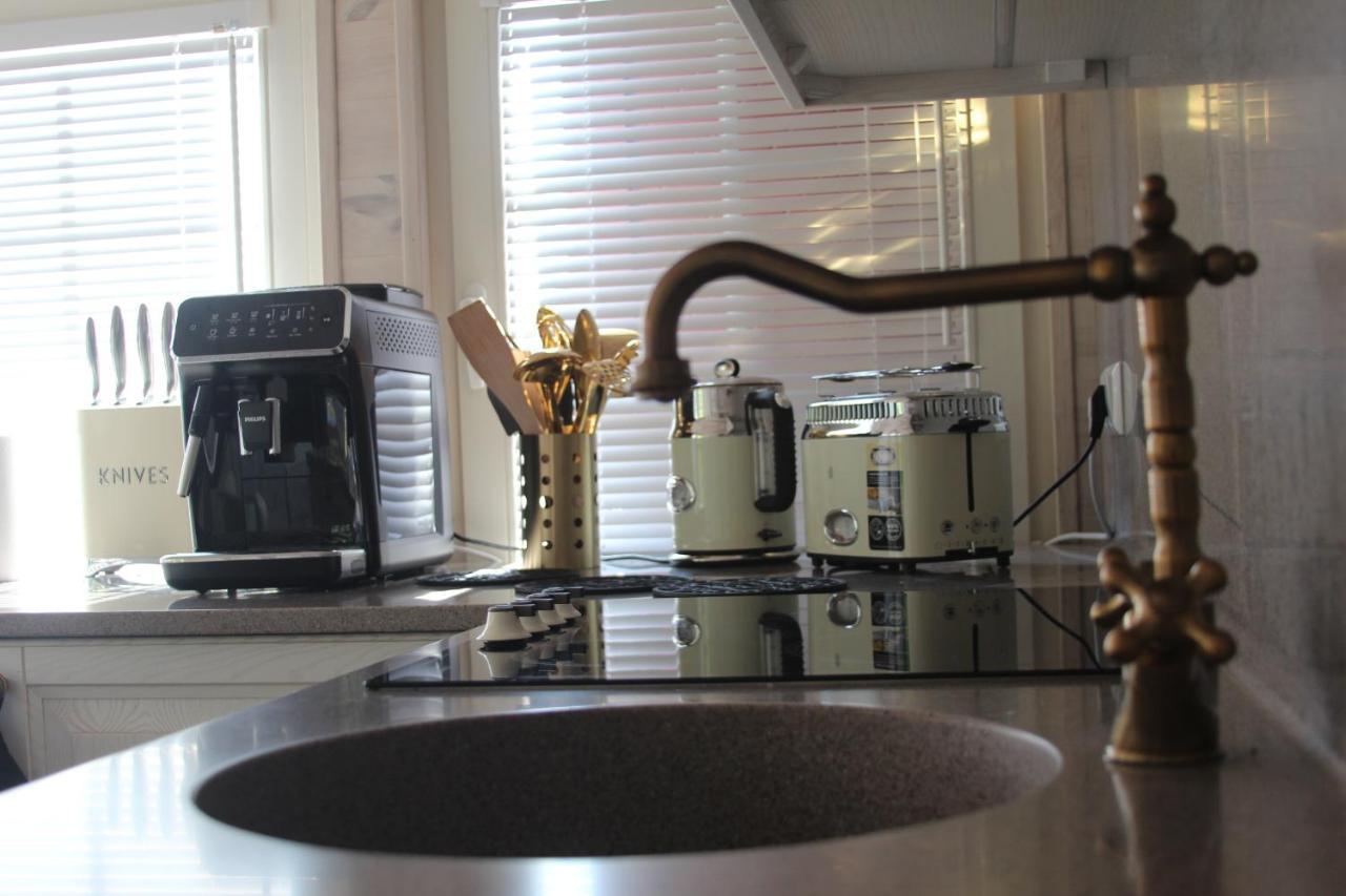 Heritage House Nida With 2 Bedrooms & Free Parking Kültér fotó